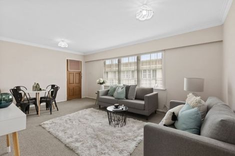 Photo of property in 1/95 Whites Line East, Waiwhetu, Lower Hutt, 5010