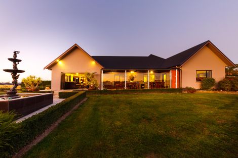 Photo of property in 289b Tutaki Road, Kelvin Grove, Palmerston North, 4470