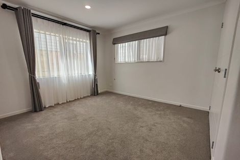 Photo of property in 37 Elevation Street, Flat Bush, Auckland, 2019