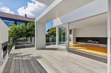 Photo of property in 6 Rewiti Avenue, Takapuna, Auckland, 0622