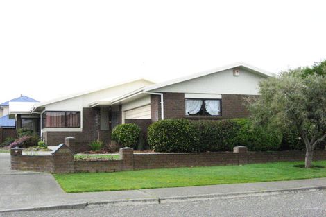 Photo of property in 11 Turnbull Street, Rosedale, Invercargill, 9810
