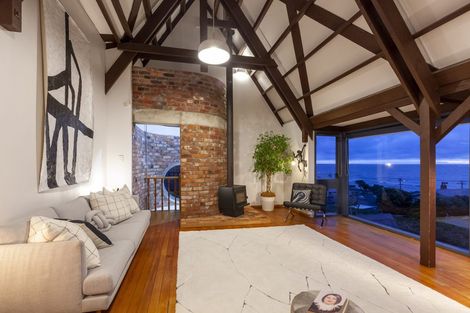 Photo of property in 62 The Parade, Paekakariki, 5034