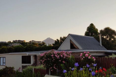 Photo of property in 179 Govett Avenue, Frankleigh Park, New Plymouth, 4310