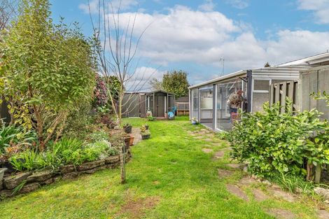 Photo of property in 37 Kent Street, Levin, 5510