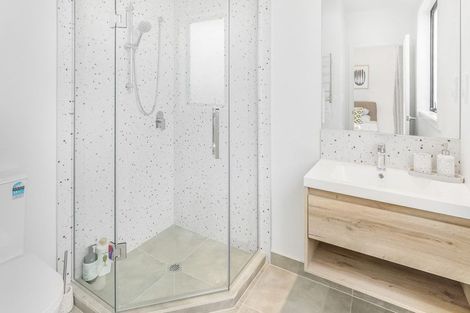 Photo of property in 2/13 Tongariro Street, Chartwell, Hamilton, 3210