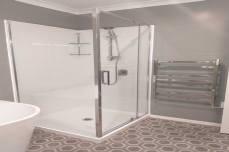 Photo of property in 8 Millvale Street, Waikanae, 5036