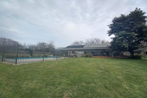 Photo of property in 1/442 Airport Road, Rukuhia, Hamilton, 3282