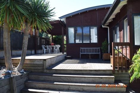 Photo of property in 50c Chorley Avenue, Massey, Auckland, 0614