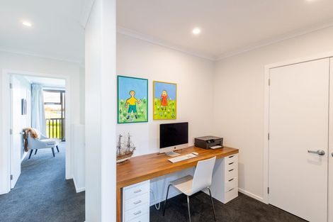 Photo of property in 15 Holmes Hanover Lane, Halswell, Christchurch, 8025