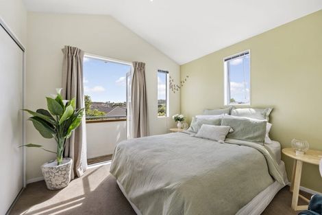 Photo of property in 31 Albionvale Road, Glen Eden, Auckland, 0602