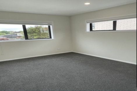 Photo of property in 79b Chilcott Road, Henderson, Auckland, 0612