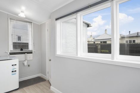 Photo of property in 256 Oxford Street, South Dunedin, Dunedin, 9012