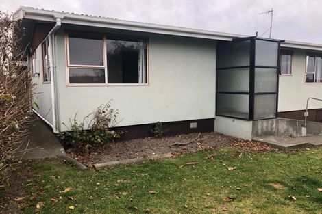 Photo of property in 2/23 Oxford Street, West End, Timaru, 7910