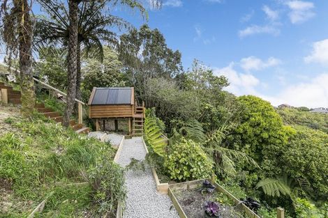 Photo of property in 61 Satara Crescent, Khandallah, Wellington, 6035