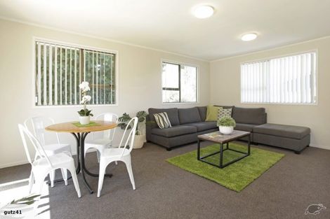 Photo of property in 51 John Walker Drive, Manurewa, Auckland, 2102