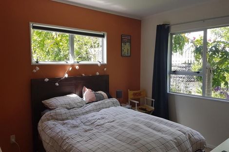 Photo of property in 43a Raumati Crescent, Onerahi, Whangarei, 0110