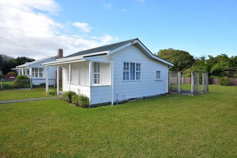 Photo of property in 26 Waimea Road, Waikanae Beach, Waikanae, 5036