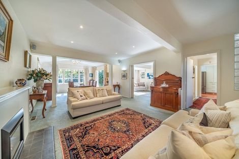 Photo of property in 297 Fergusson Drive, Heretaunga, Upper Hutt, 5018