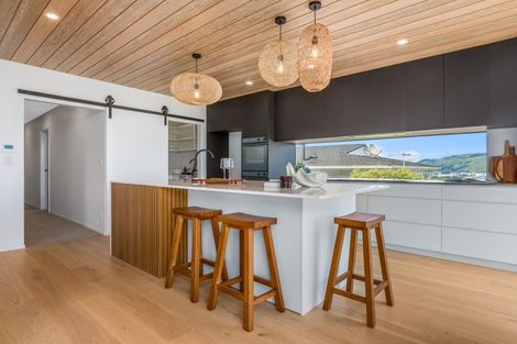 Photo of property in 11 Lauderdale Road, Papakowhai, Porirua, 5024