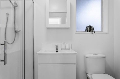 Photo of property in 2/73 Clare Road, St Albans, Christchurch, 8014