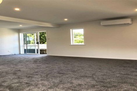Photo of property in 175 Portage Road, New Lynn, Auckland, 0600