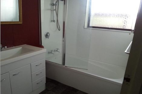 Photo of property in 2/74 Marriotts Road, North New Brighton, Christchurch, 8083