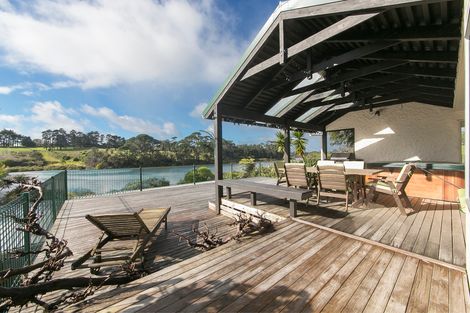 Photo of property in 33 Elliot Street, Riverhead, 0820