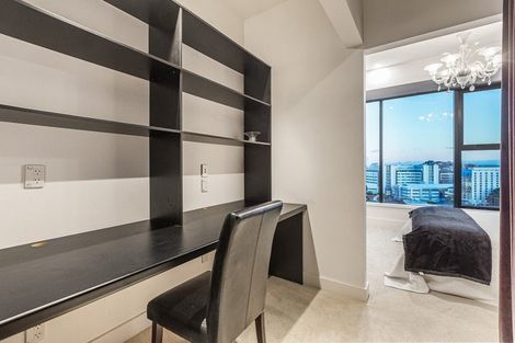 Photo of property in 11a/2 Saint Martins Lane, Grafton, Auckland, 1010