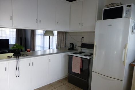 Photo of property in 3/289 Swanson Road, Ranui, Auckland, 0612