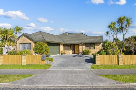 Photo of property in 22 Beach Haven Place, Paraparaumu Beach, Paraparaumu, 5032