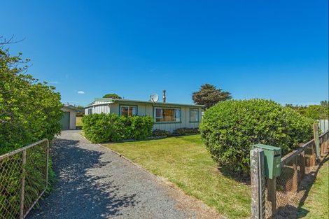 Photo of property in 56 Rua Avenue, Waitarere Beach, Levin, 5510