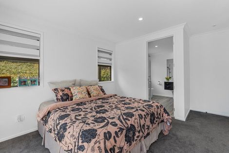 Photo of property in 8 Sam Heywood Place, Pyes Pa, Tauranga, 3112