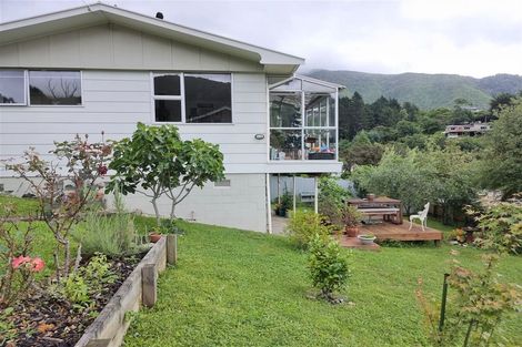 Photo of property in 71a Kent Street, Picton, 7220