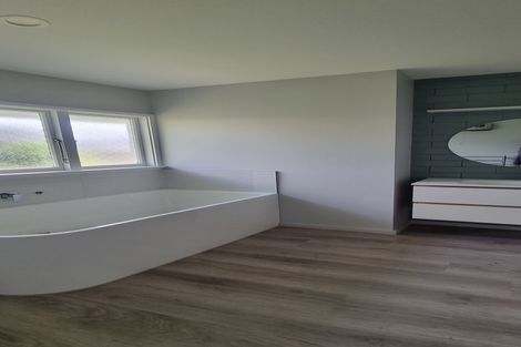 Photo of property in 412 Halswell Road, Halswell, Christchurch, 8025