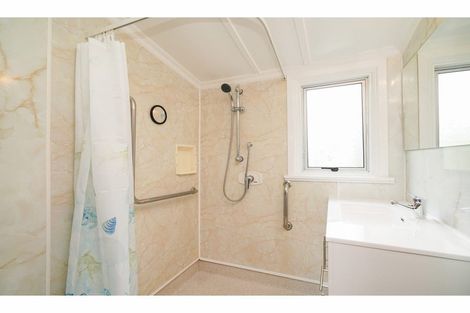 Photo of property in 16 Tanner Street, Grasmere, Invercargill, 9810