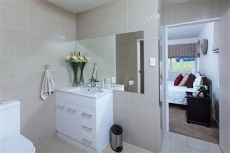 Photo of property in 95 Glenvar Road, Torbay, Auckland, 0630