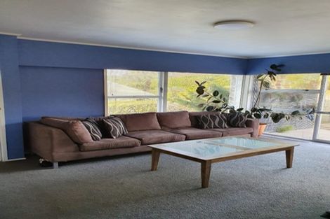 Photo of property in 2/66 Becroft Drive, Forrest Hill, Auckland, 0620