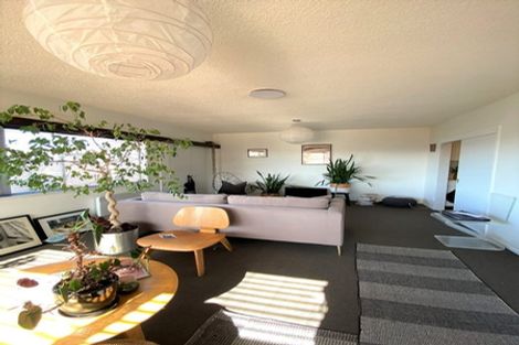 Photo of property in 6 Stormont Place, Kingston, Wellington, 6021