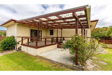 Photo of property in 3 Town Belt, Waimate, 7924