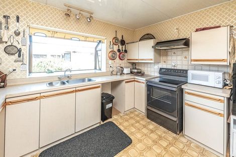 Photo of property in 12 Warwick Place, Springvale, Whanganui, 4501