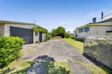 Photo of property in 207 Egmont Street, Patea, 4520