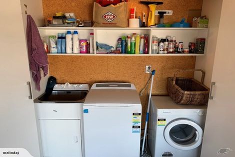 Photo of property in 4 Manhattan Court, Kelvin Grove, Palmerston North, 4414