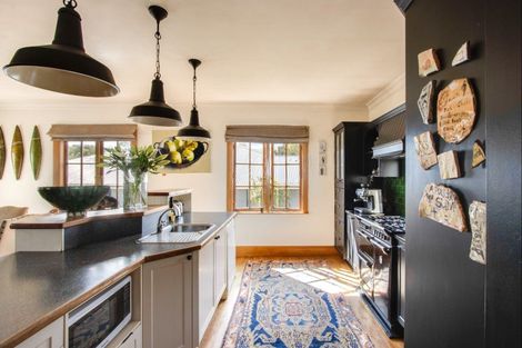 Photo of property in 12 Farndon Road, Clive, 4102