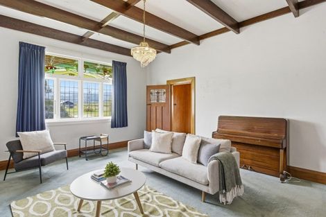 Photo of property in 225 Kuku Beach Road, Kuku, Manakau, 5570