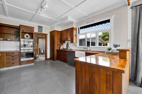 Photo of property in 168 Brooklands Road, Vogeltown, New Plymouth, 4310