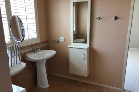 Photo of property in 110 Pembroke Street, Hamilton Lake, Hamilton, 3204