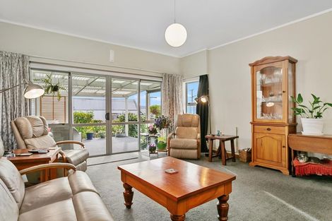 Photo of property in 8 Campbell Street, Leamington, Cambridge, 3432