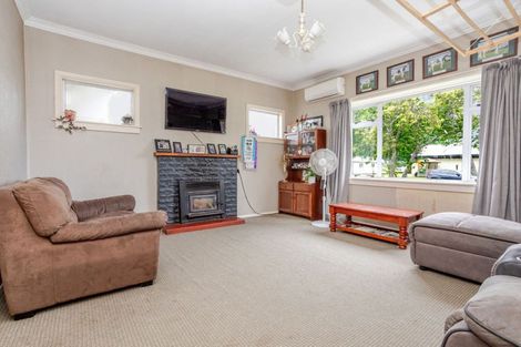 Photo of property in 15 Neptune Street, Dannevirke, 4930