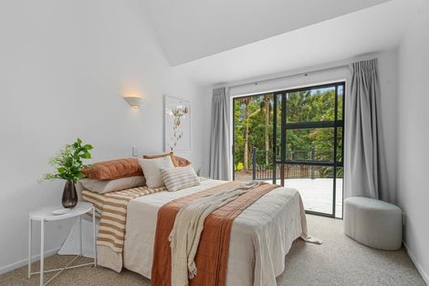 Photo of property in 63 Pomona Road, Kumeu, 0891