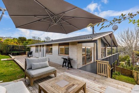 Photo of property in 20 Surville Place, Mairangi Bay, Auckland, 0630